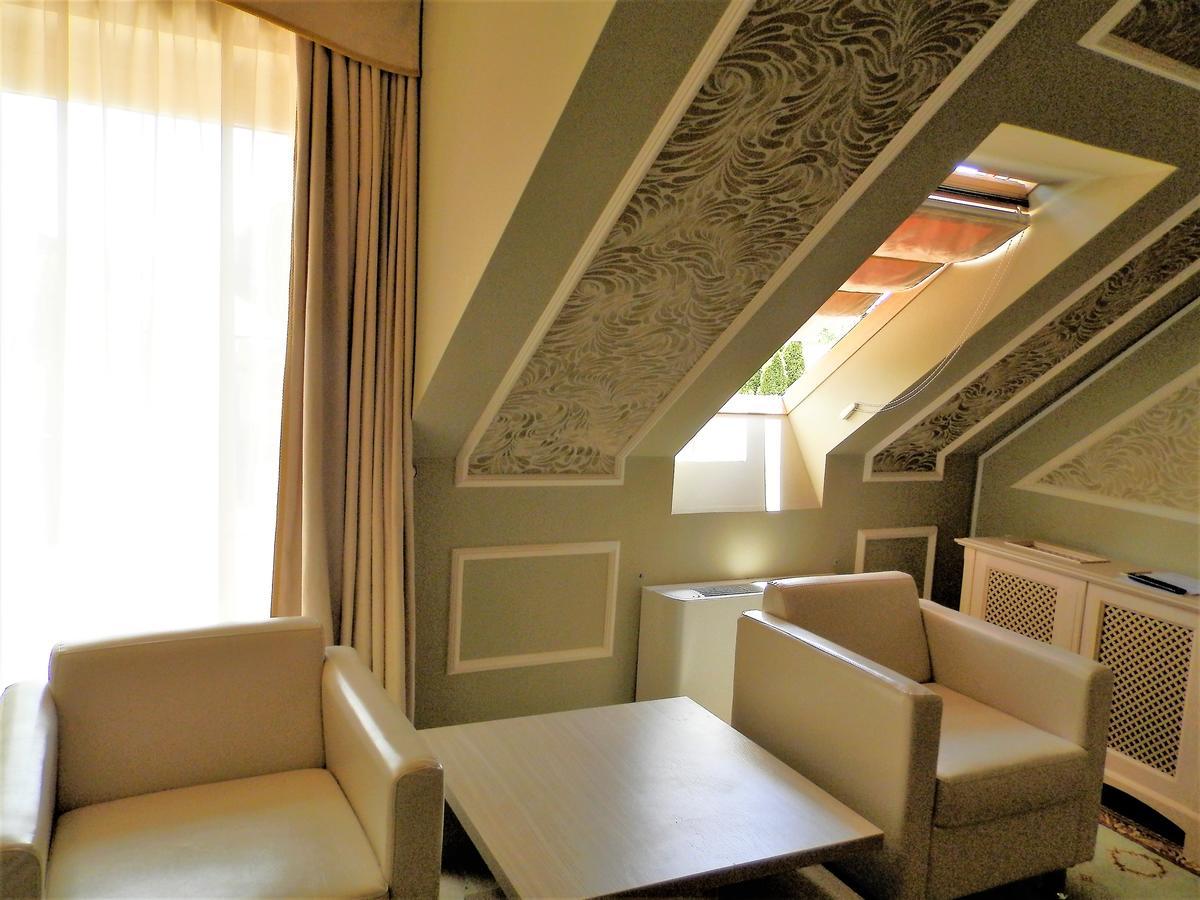Nagyret Panzio Eger Bed & Breakfast Exterior photo
