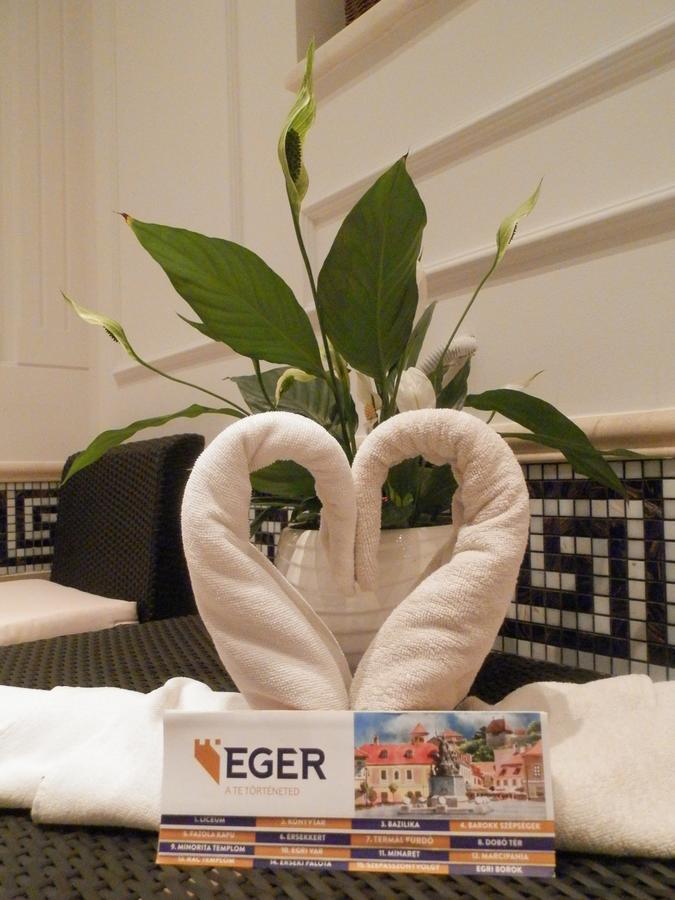 Nagyret Panzio Eger Bed & Breakfast Exterior photo